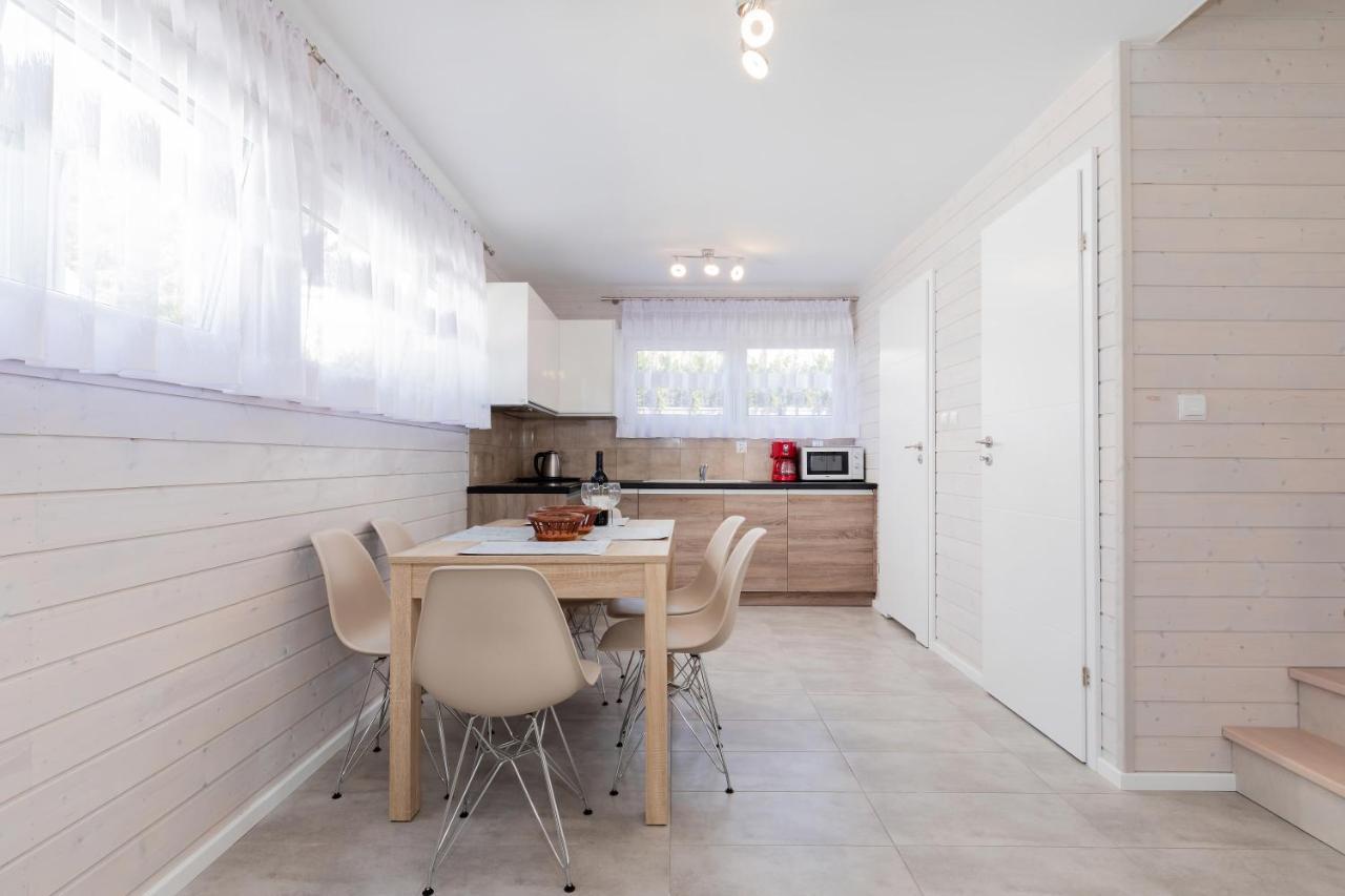 Kotwica-Pobierowo Bukowa 1 Villa Exteriör bild